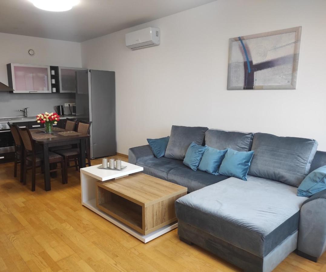 Klaipedos 99 Apartamentai Паневежис Экстерьер фото